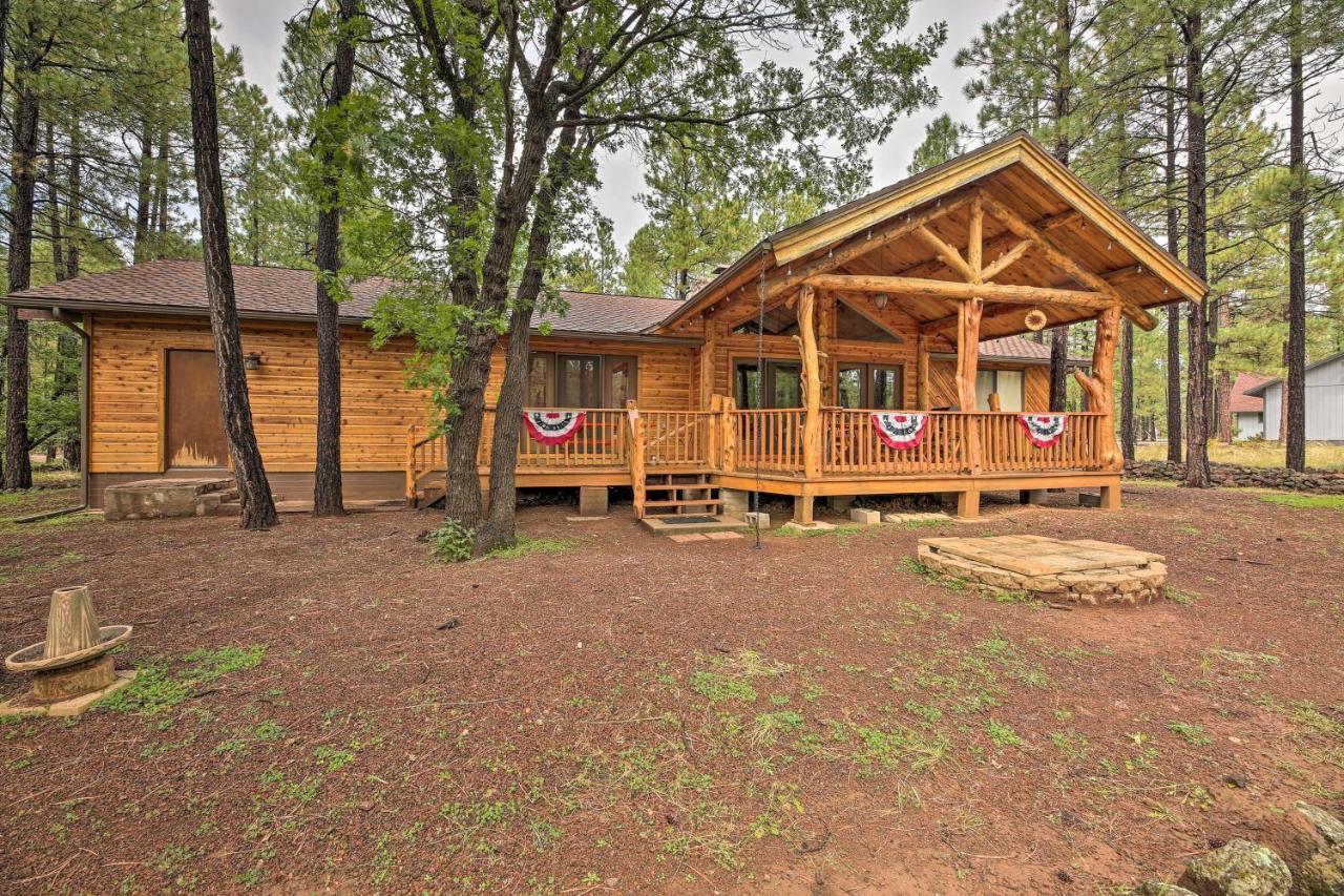 Lush Pinetop Retreat With Large Deck And Wooded Yard! Exteriör bild